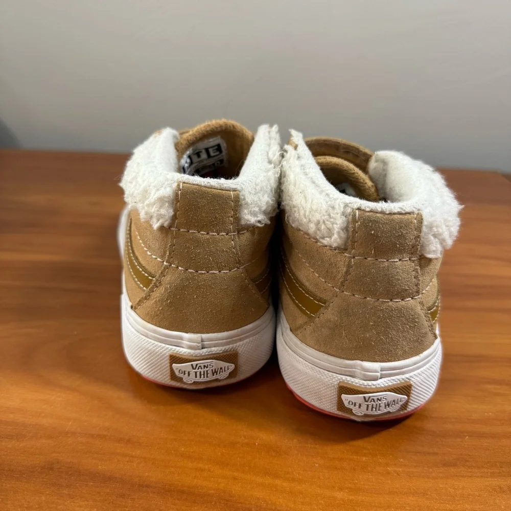 Vans Sk8 Mid Reissue V MTE Faux Sherling Lined Primaloft Snow Shoe Sneaker Tan 2